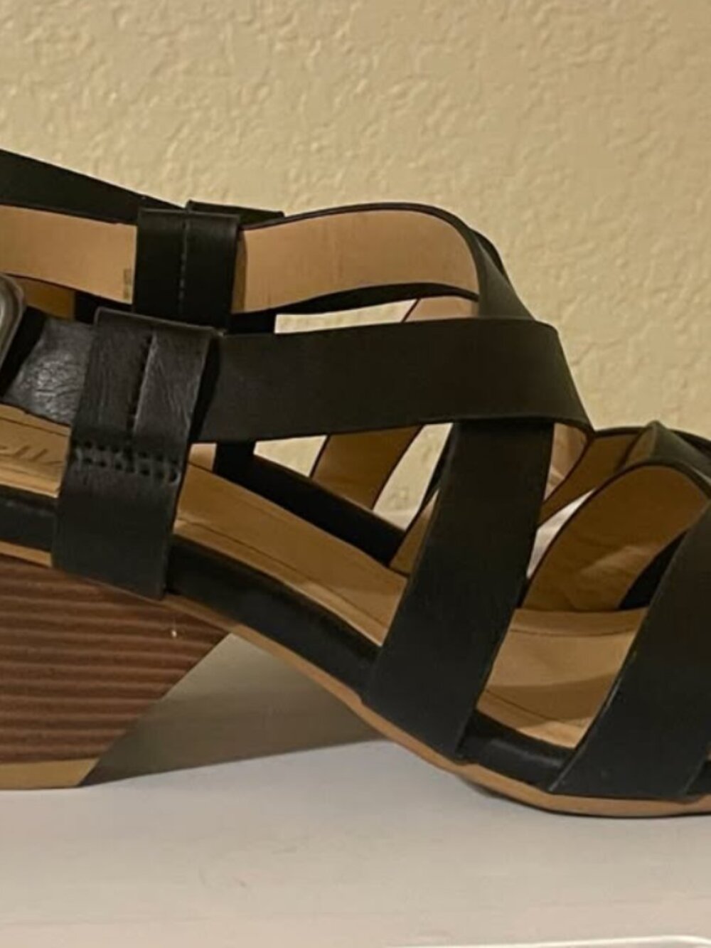 Bella small healed started spring summer heals black